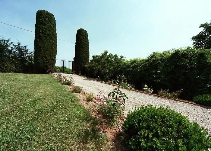 Летний дом Relais I Castagnoni Rosignano Monferrato